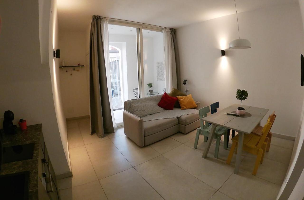 Apartamento Casa ABBATUZZU Acireale Exterior foto